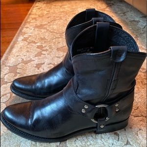 Frye short leather pull-on harness boots